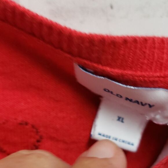Old navy top  - Picture 2 of 3